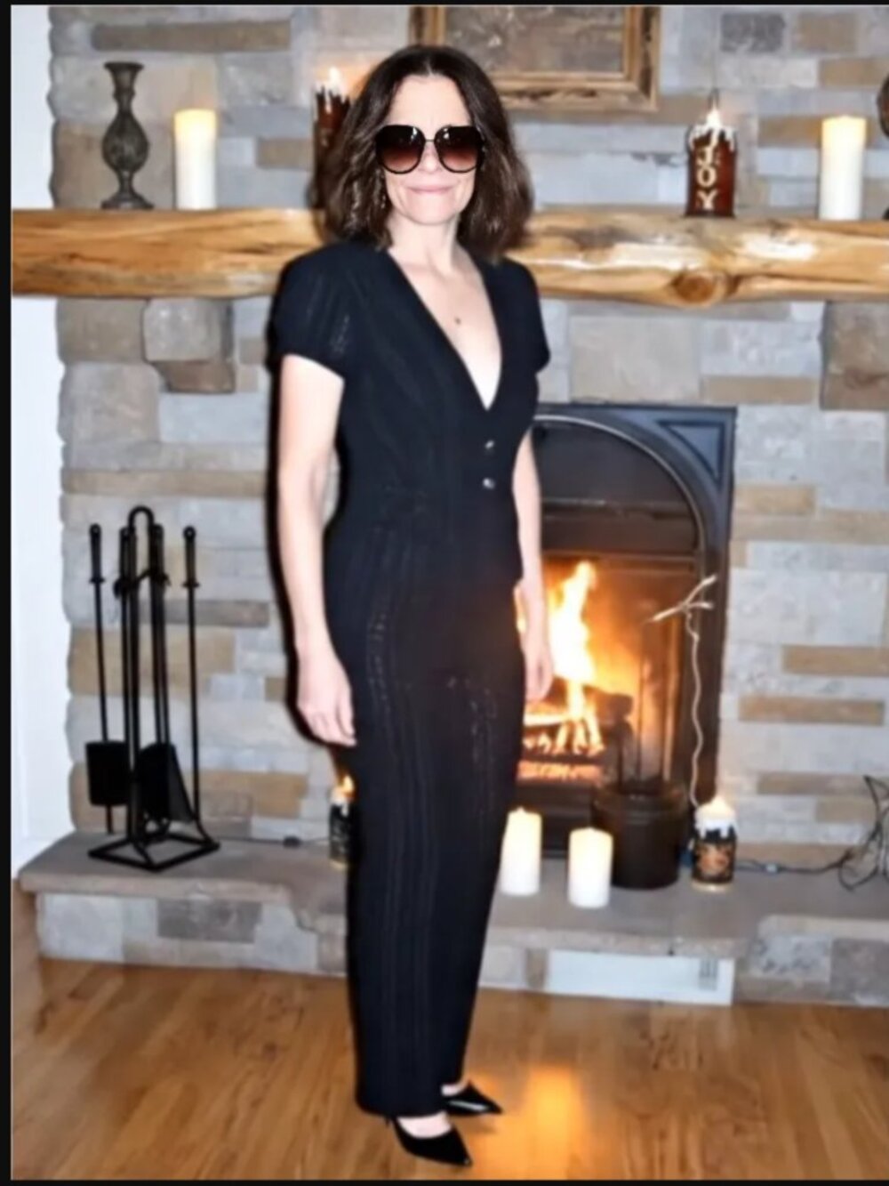 XOXO / VINTAGE Y2K / BLACK PINSTRIP PANTSUIT w SHORTSLEEVE JACKET